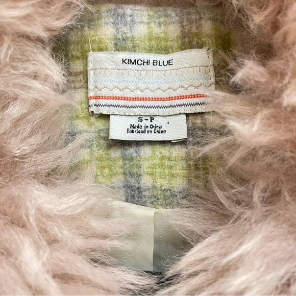 Urban Outfitters Kimchi Blue Mikey Faux Fur Trim Checked Jacket - Picture 9 of 10